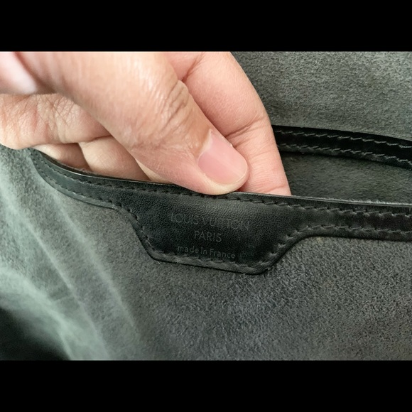 Louis Vuitton Epi Gobelins Backpack - Picture 7 of 8